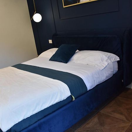 Gloden House Apartments ตาออร์มินา ภายนอก รูปภาพ