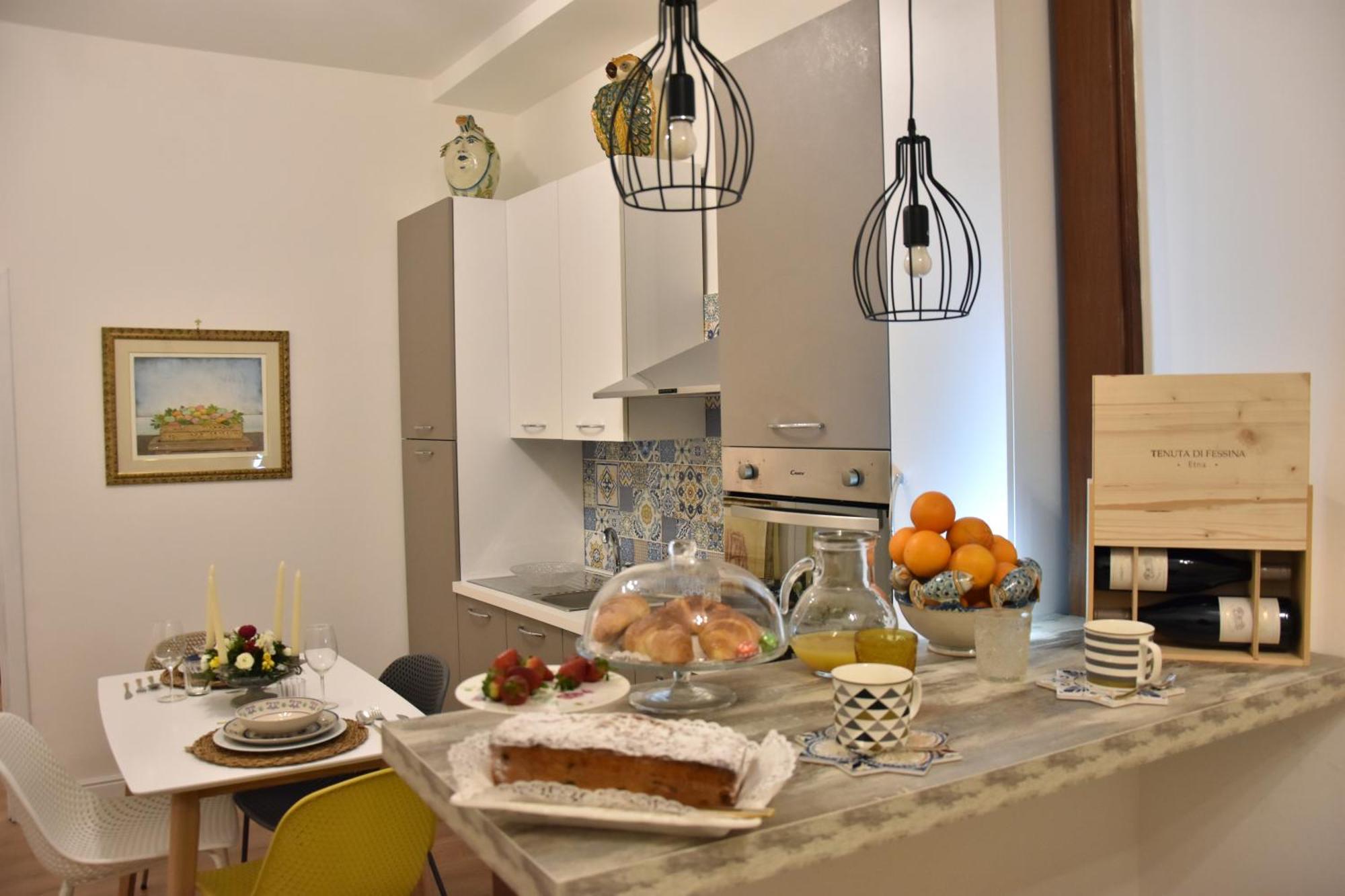 Gloden House Apartments ตาออร์มินา ภายนอก รูปภาพ