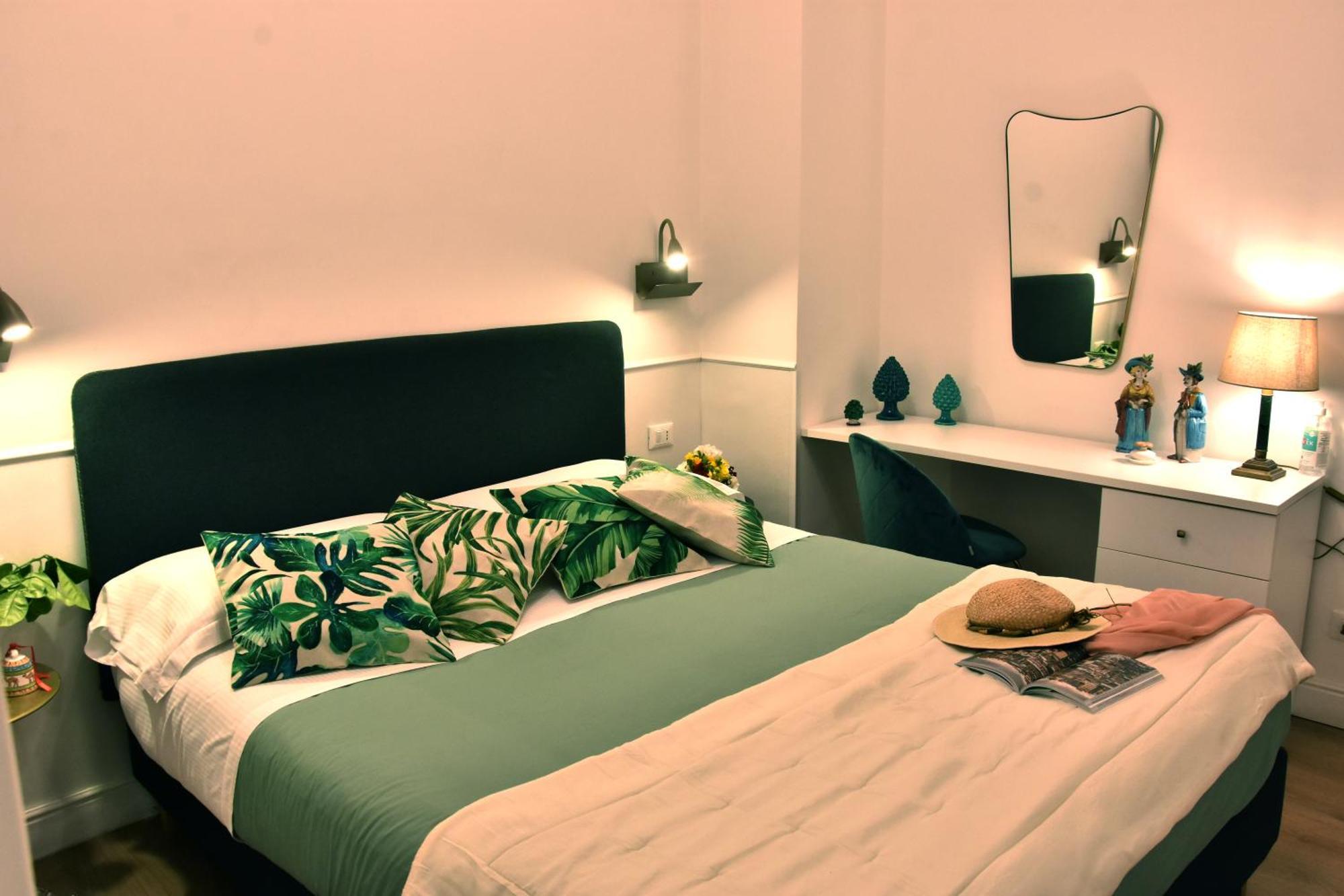 Gloden House Apartments ตาออร์มินา ภายนอก รูปภาพ