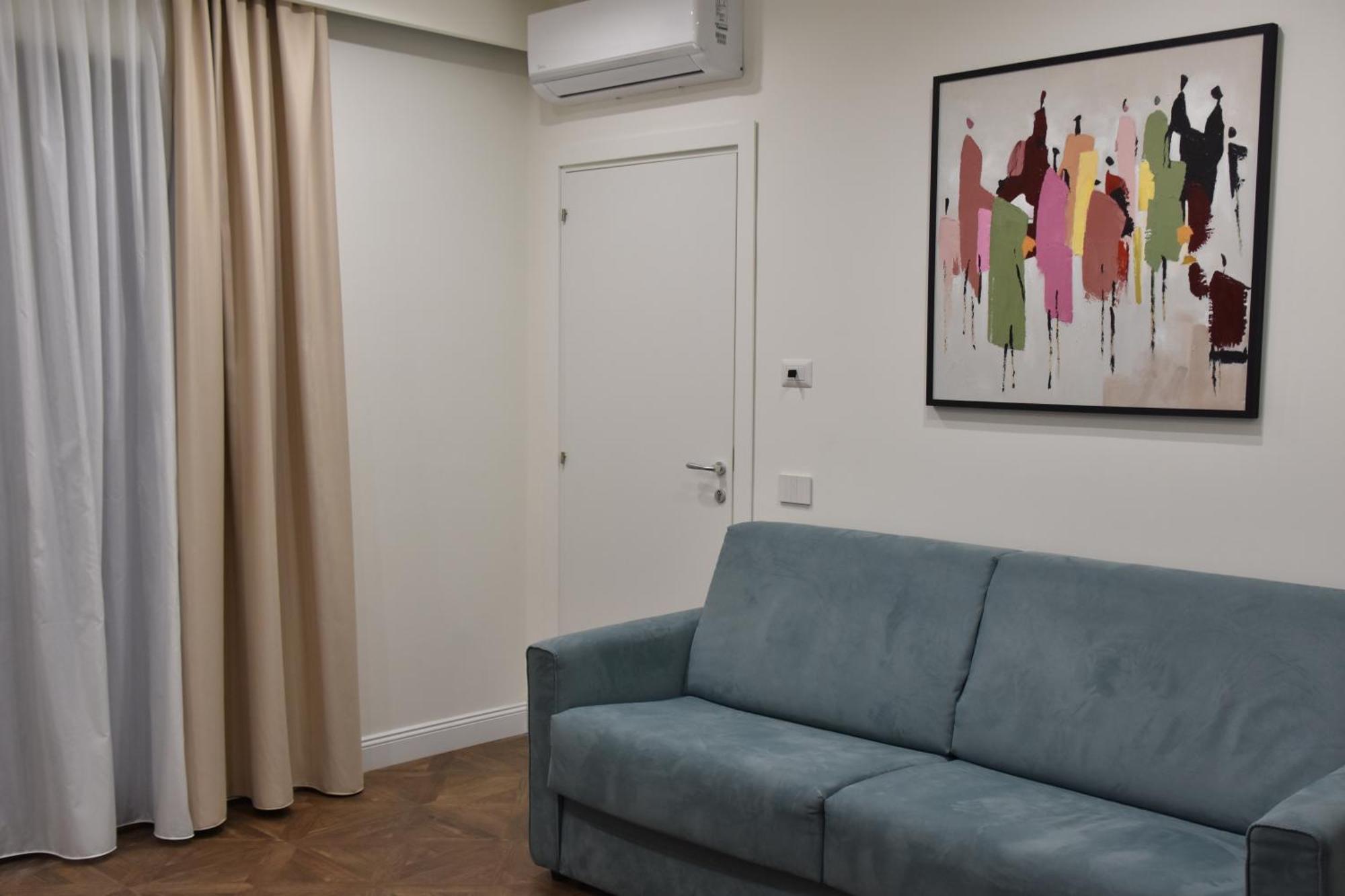 Gloden House Apartments ตาออร์มินา ภายนอก รูปภาพ